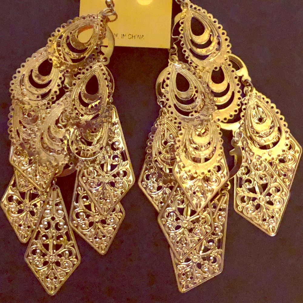New Fancy Gold Diamond Shape Chandelier Earrings